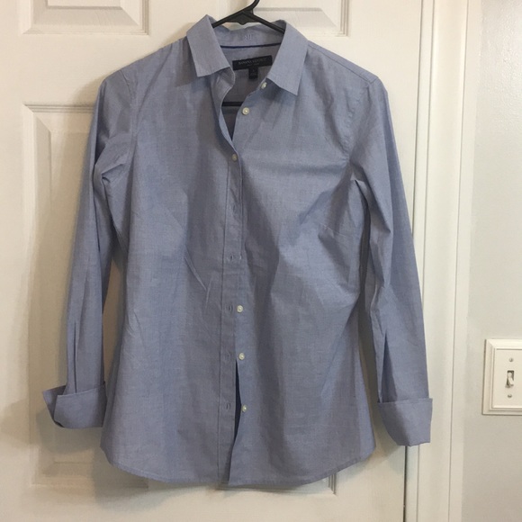 Banana Republic Tops - NWT Banana Republic Women’s Dress Shirt